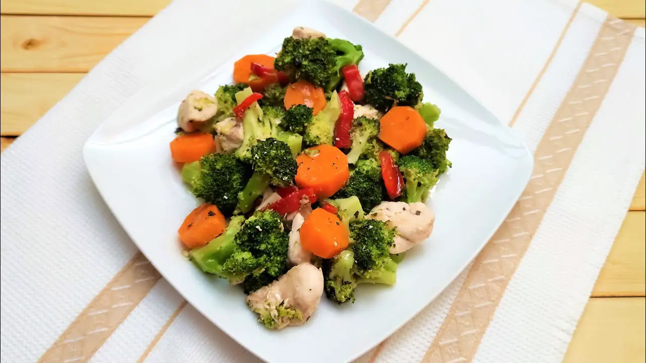 pollo con brocoli y zanahoria